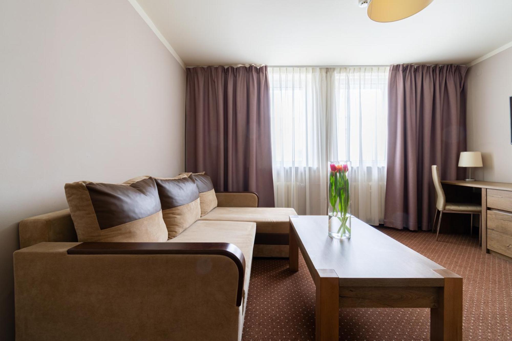 Hotel Diament Zabrze - Gliwice Quarto foto